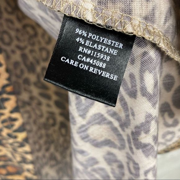 Oxford Circus Leopard Print Open shoulder Blouse - Picture 6 of 7